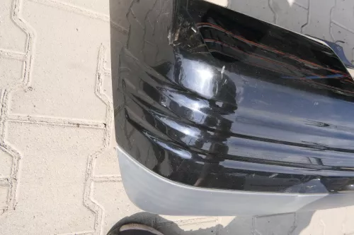 Seat Arosa 6H Stoßstange hinten schwarz L041 Heckstoßstange (111544)