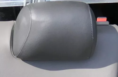 Audi A4 B5 A6 4B Kopfstütze hinten rechts oder links Leder (111573)