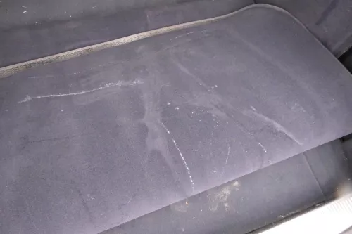 Audi A6 4B Limousine Verkleidung Teppich Kofferraum Kofferraumteppich (111929)