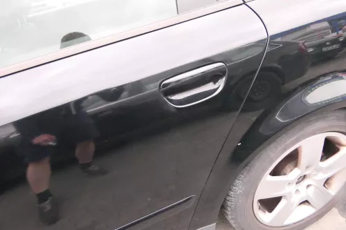 Audi A4 B6 8E Limousine Tür hinten links schwarz LY9B mit Scheibe (112078)