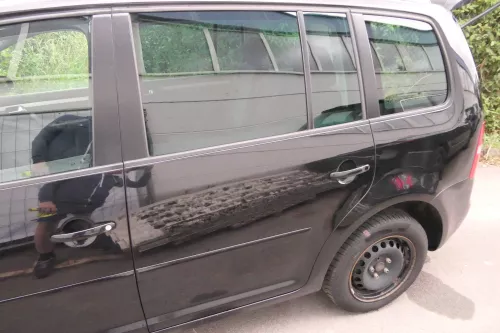 VW Touran 1T 1T3 Tür hinten links schwarz LC9Z mit Scheibe - 112105 (112105)