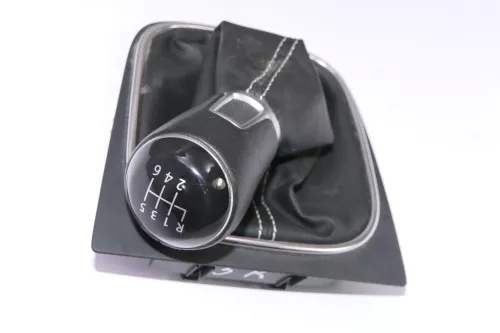 VW Golf 6 Schaltknauf Schaltsack Schaltung Schaltknüppel original 6-Gang Leder (112319)