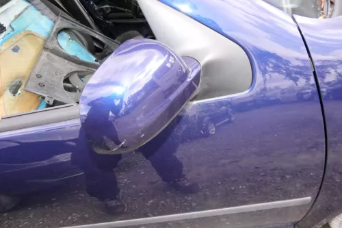 VW Golf 4 Bora elektrischer Spiegel vorne rechts Außenspiegel blau LB5N +Glas