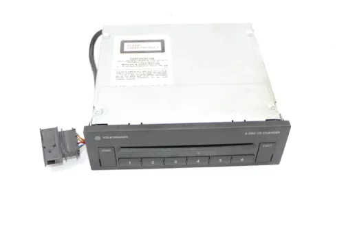 VW Touran Passat 3C CD Wechsler Changer 1T0035110A 1T0 035 110 A (113018)