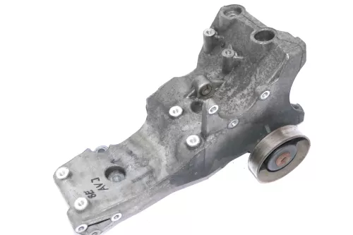 Audi A6 4F A4 B6 B7 8E Halter Konsole Lichtmaschine Träger 06d903141G AVJ (113027)