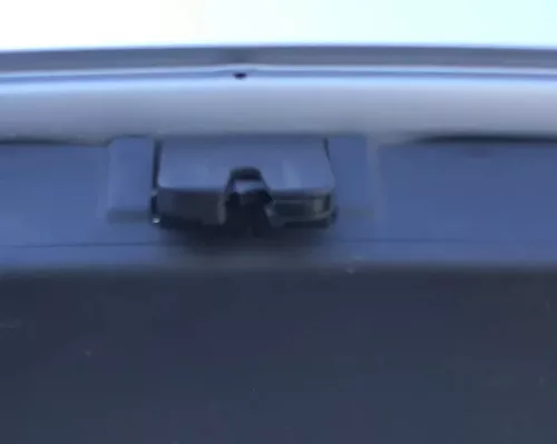 VW Polo 9N 9N3 Heckschloß Schloß unten an der Heckklappe 6Q6827505B /E Fanghaken (113439)