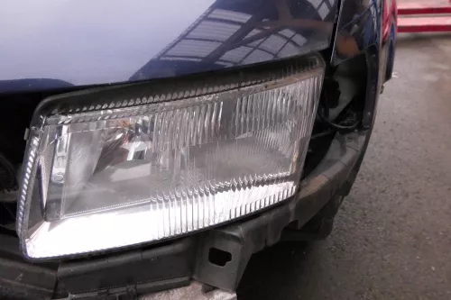 VW Passat 3B Scheinwerfer vorne links Fahrerseite (OHNE Nebelscheinwerfer (113478)