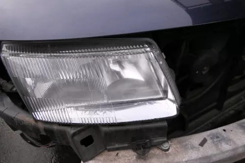 VW Passat 3B Scheinwerfer vorne rechts Beifahrerseite mit Nebelscheinwerfer (113480)