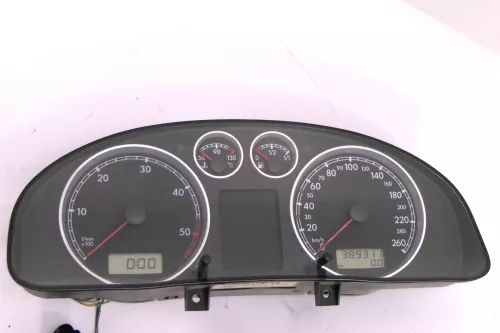 VW Passat 3BG Tacho Tachometer Kombiinstrument 389.000km 3B0920806A (113621)
