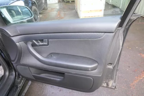 4x Audi A4 8E B6 Türverkleidung Verkleidung Tür vorne links rechts und für hinte (113681)