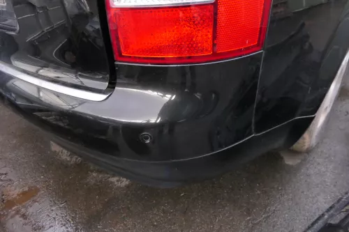 Audi A4 8E B6 Kombi Avant Stoßstange hinten mit Spoiler schwarz LZ9W (113690)