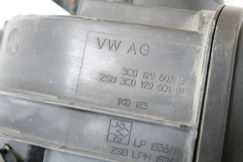 VW Caddy 2K Luftfilterkasten Luftfilter 1K0129607AQ 2.0 SDI BDJ BST 51kw 1,6 BSE (113749)