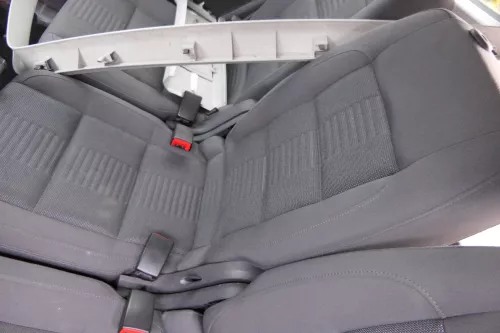 VW Touran Sitz hinten mitte mittig (1. Reihe) Rücksitz anthrazit schwarz -114357 (114357)