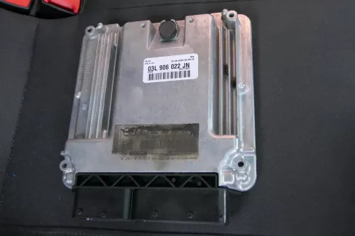 Audi A4 8K B8 Motorsteuergerät Steuergerät Motor 03L906022JN 2.0 CAGA 