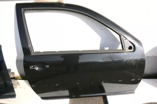 VW Golf 4 Tür vorne rechts Beifahrertür 2/3-Türer schwarz LC9Z (114605)