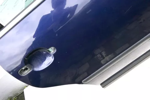 VW Passat 3B 3BG Kombi Variant Tür hinten rechts blau LB5N mit Scheibe (115012)