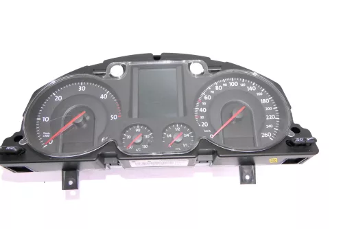 VW Passat 3C Tacho Tachometer 292.000km 3C0920871E Diesel TDI 