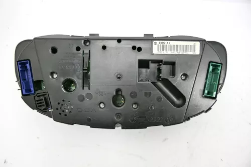 VW Passat 3BG Tacho Tachometer Kombiinstrument 280.000km 3B0920829A Diesel TDI (115380)