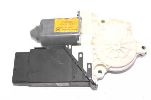VW Golf 4 Bora Motor Fensterheber Fensterhebermotor 1J1959801C vorne links Leon (115488)