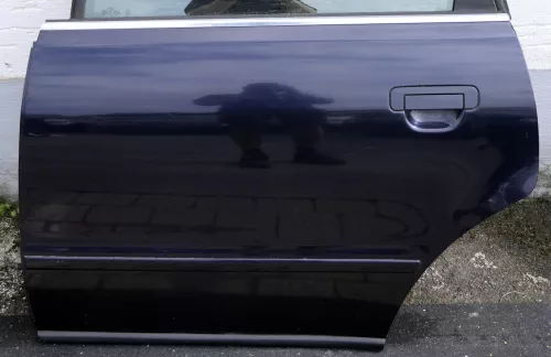 Audi A4 B5 Tür Türblatt hinten links blau LZ5L Kombi (Leiste+Griff beachten (116428)