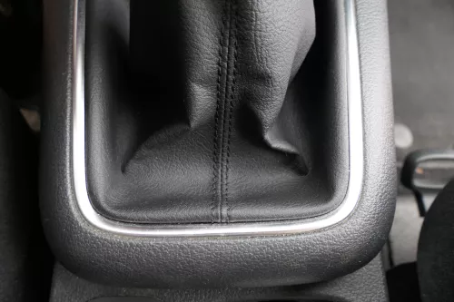 VW Tiguan 5N Schaltknauf Schaltsack Schaltung Schaltknüppel 6-Gang Leder  (116886)