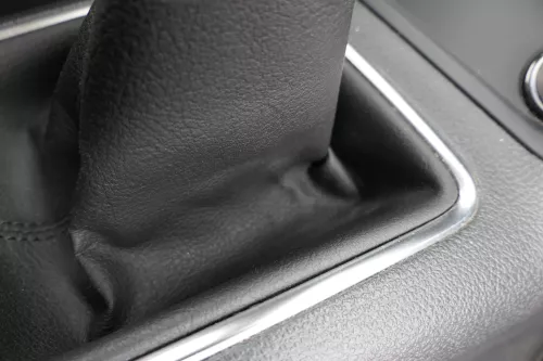 VW Tiguan 5N Schaltknauf Schaltsack Schaltung Schaltknüppel 6-Gang Leder (116886)