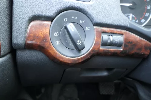 Skoda Octavia Lichtschalter Schalter Licht Nebelscheinwerfer 1Z0941431J Coming-H (117020)