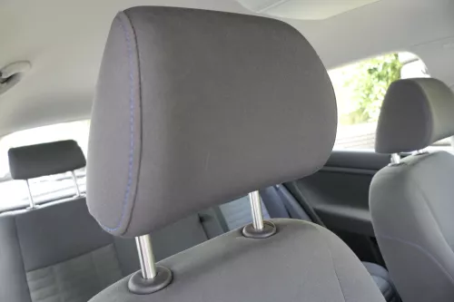 VW Golf Plus 5M Kopfstützen Kopfstütze vorne rechts links anthrazit blaue Nähte (117271)