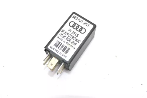 Audi A4 8E B6 B7 Relais Steuergerät Servotronic 8E0907307F  8E0907307D (117318)