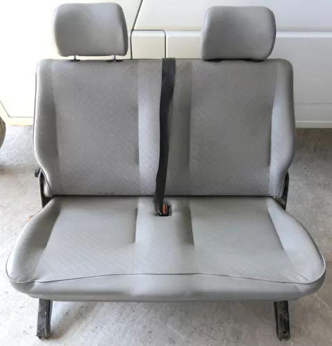 VW T4 Sitz hinten links 2er Doppel 1. Reihe Lehne klappbar (Multivan Caravelle)