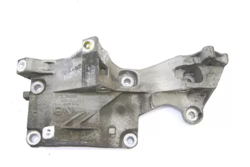 Audi A2 8Z Halter Konsole Lichtmaschine Träger 1.4 TDI 045903143E (Klimaanlage ) (117938)