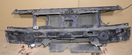 VW Caddy 9K Polo Schloßträger Rahmen um Kühler 628mmx377 6K0805591T für Klima (118467)