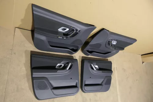 4 x Skoda Fabia 5J Stufenheck Türverkleidung Verkleidung Tür vorne hinten links (118692)