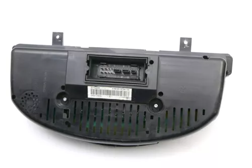 VW Passat 3C Tacho Tachometer 161.000km 3C0920860N Diesel TDI  (118970)