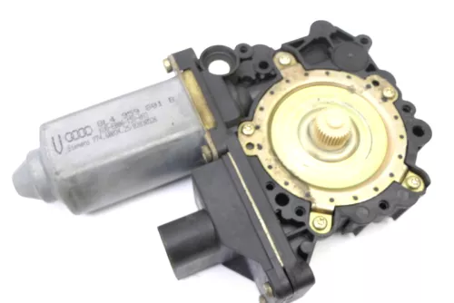 Audi A3 8L Fensterheber Motor vorne links 8L4959801C passt nur 4/5-Türer (119414)