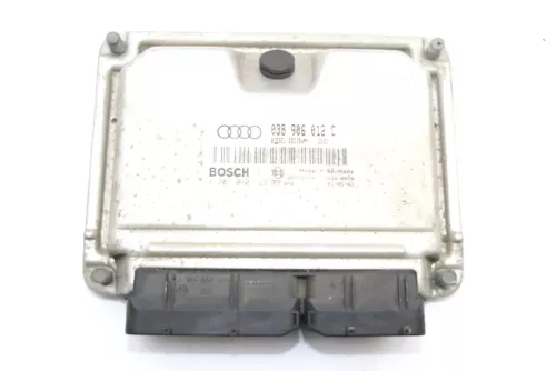 Audi A3 8L Steuergerät 1,9 TDI 66kw 90PS ALH Motor 038906012C (119504)