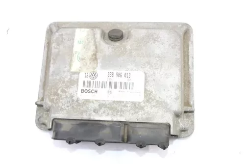 VW Golf 4 Bora Steuergerät 1,9 SDI 50kw 68PS AGP Motor 038906013 Diesel