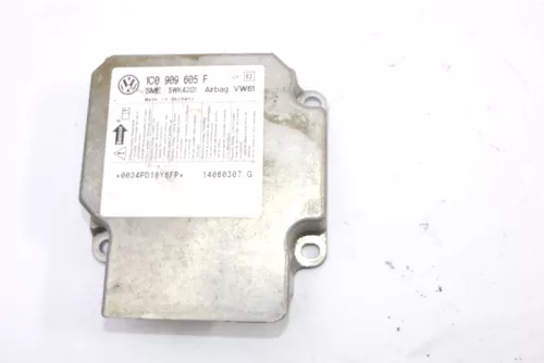 VW Golf 4 Bora Steuergerät Airbag Airbagsteuergerät 1C0909605F 01 002 Kopfairbag