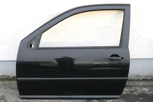VW Golf 4 Bora Tür vorne links Fahrertür 2/3-Türer schwarz LC9Z