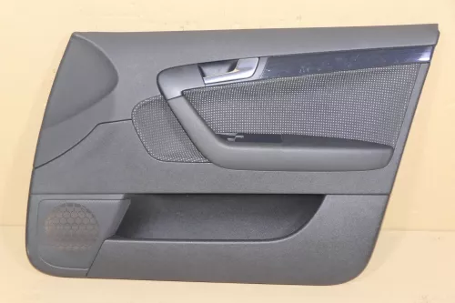 1xAudi A3 8P Türverkleidung Verkleidung Tür vorn vorne rechts schwarz 4/5-Türer