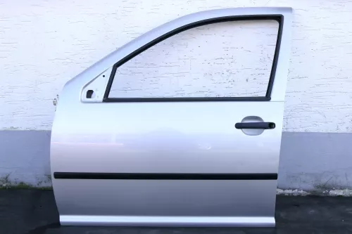 VW Golf 4 Bora Tür vorne links Fahrertür 4/5-Türer + Kombi Variant silber LA7W r