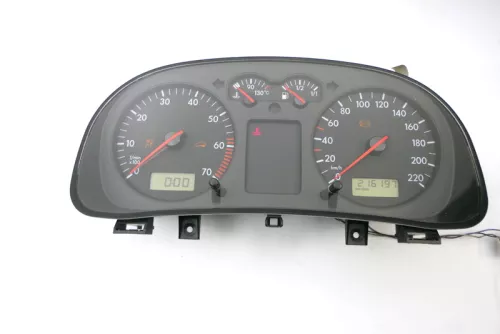 VW Golf 4 Tacho Tachometer Kombiinstrument 216.000km 1J0919860 1,4 16V 75PS 55kw (121007)
