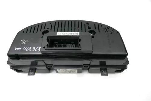 VW Passat 3C Tacho Tachometer 461.000km 3C0920871E Diesel TDI (121491)