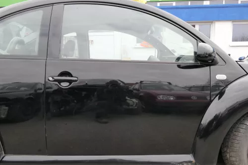 VW New Beetle 1C 9C Tür vorne rechts Beifahrertür schwarz L041 - OHNE Anbauteile (122623)