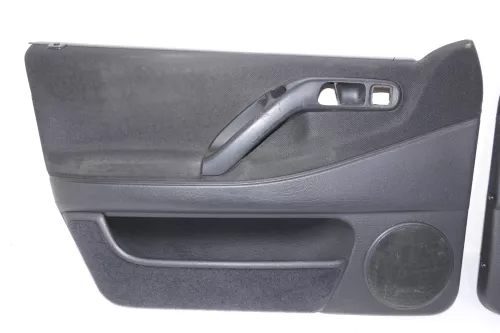 VW Passat 3A Variant Türverkleidung Verkleidung Tür vorne links + rechts schwarz (123082)