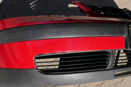 VW Passat 3B Stoßstange vorne Frontstoßstange Stoßfänger vorne rot LY3D (123103)