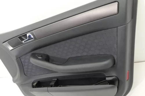 Audi A6 4B Türverkleidung Verkleidung Tür vorne rechts Beifahrertür  (123301)