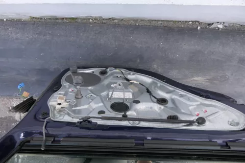 VW Polo 9N 9N3 Tür hinten links 4/5-Türer blau LB5N indigoblau - ohne Scheibe  (123534)
