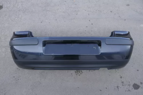 VW Golf 4 Limousine Stoßstange hinten Heckstoßstange Stoßfänger schwarz LC9Z me (123565)