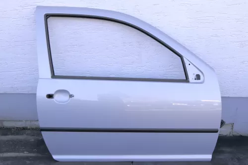 VW Golf 4 Tür vorne rechts Beifahrertür 2/3-Türer silber LB7Z satinsilber (123662)